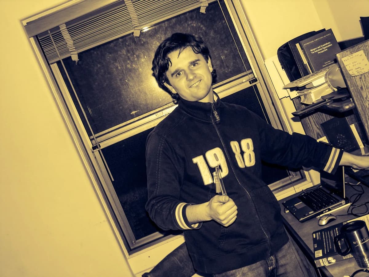 common.galleryImageAlt