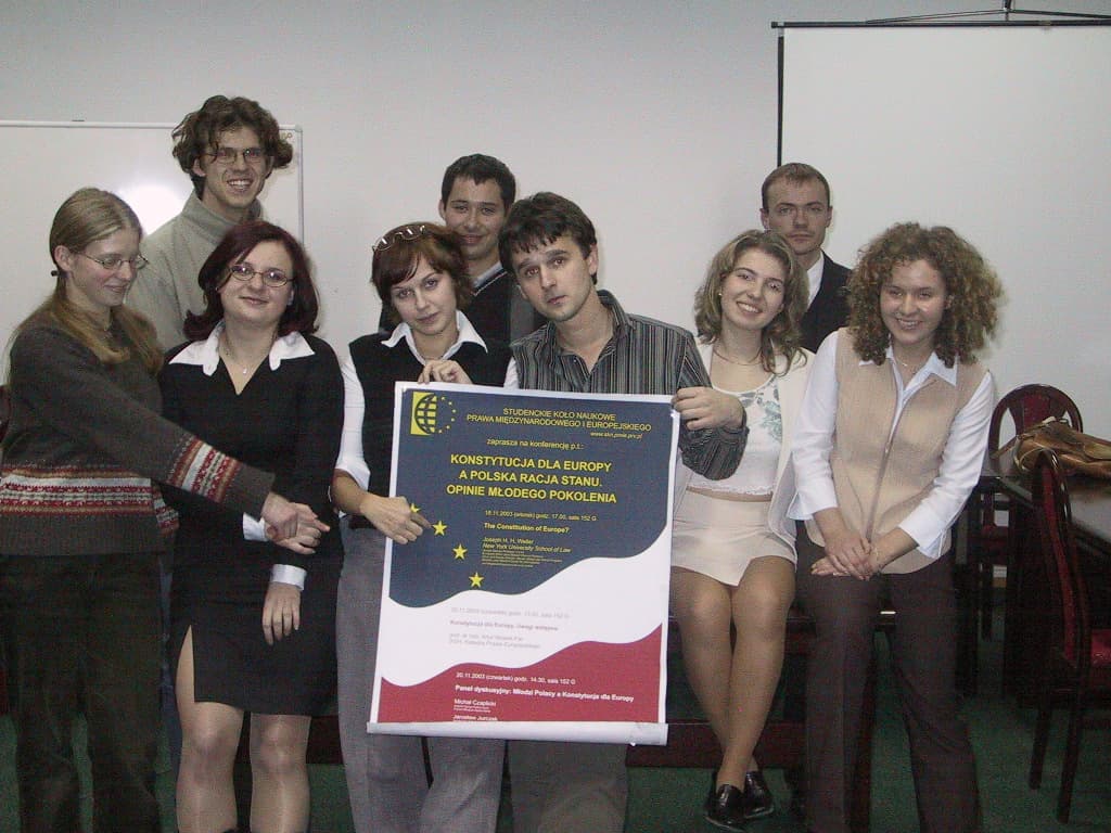 common.galleryImageAlt