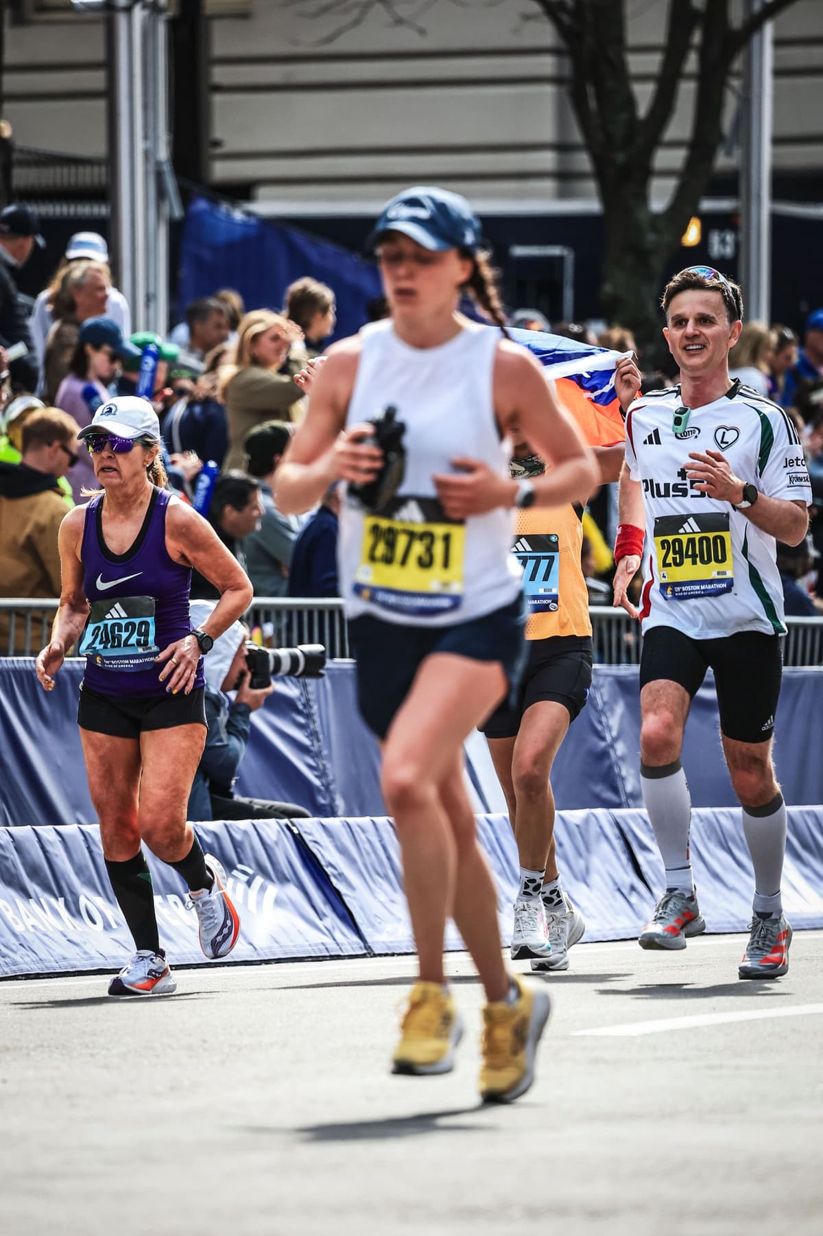 common.galleryImageAlt