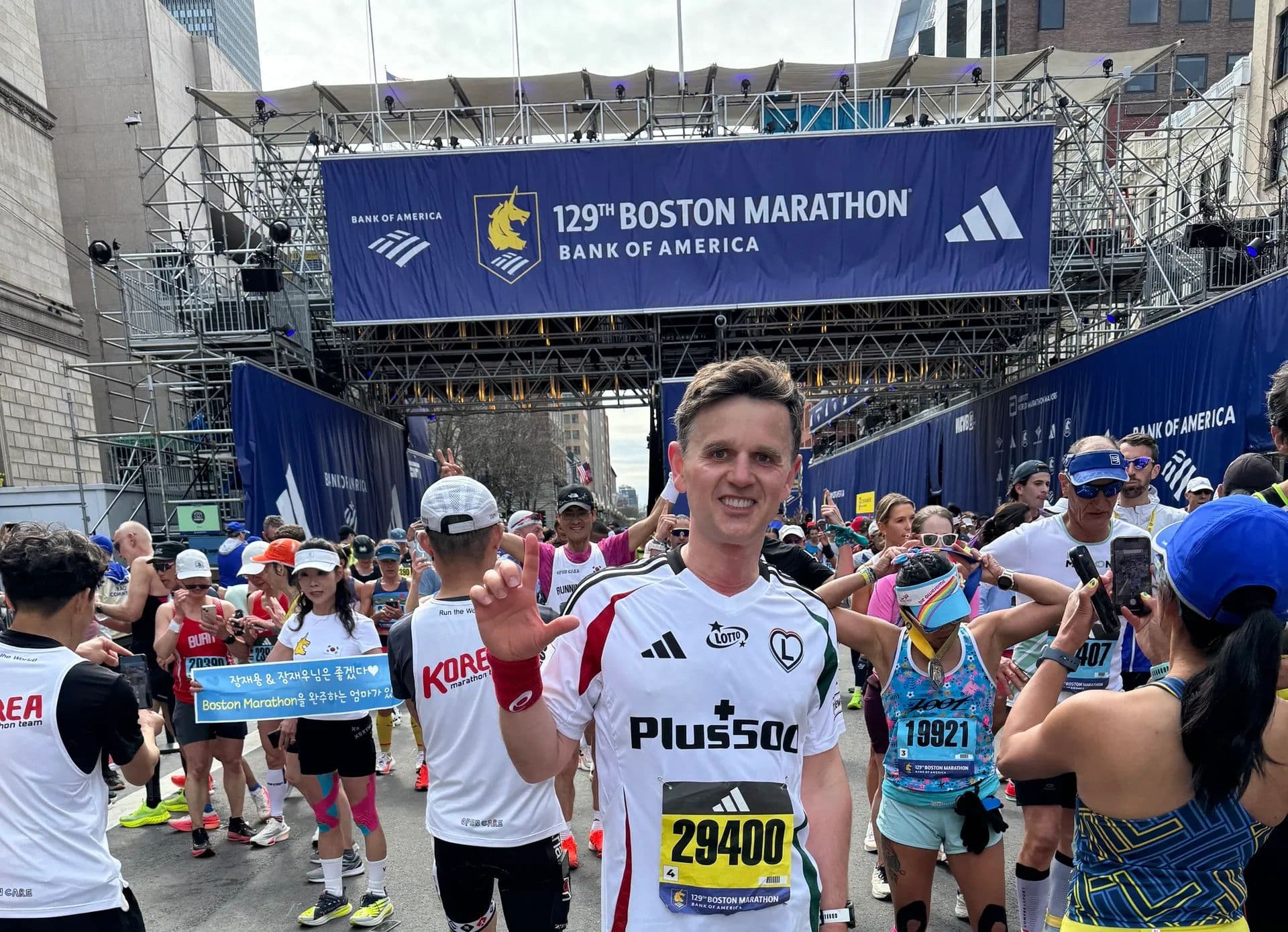 common.coverImageAlt