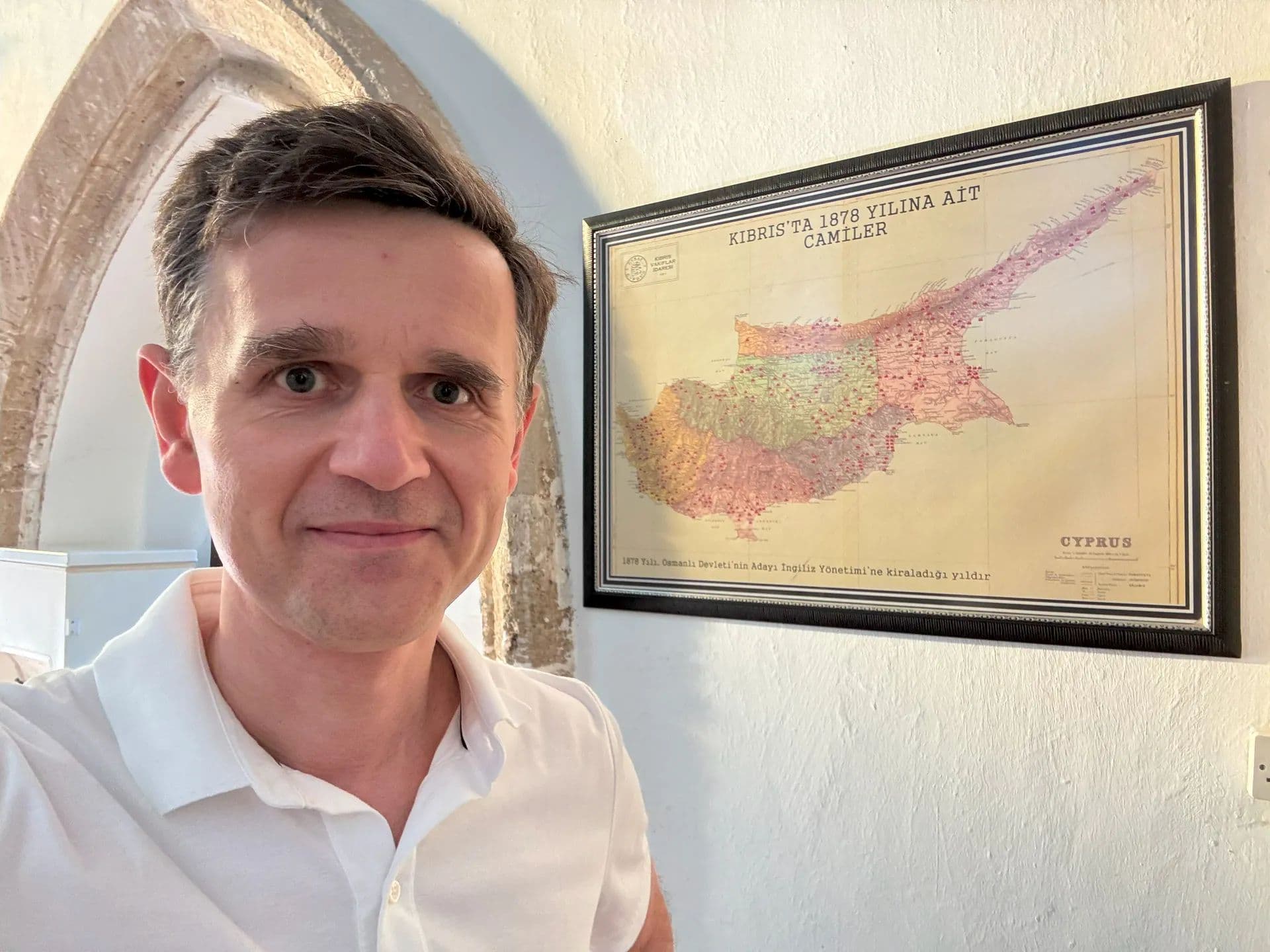 common.coverImageAlt